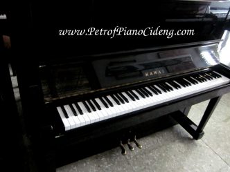 Dijual Piano kawai k20